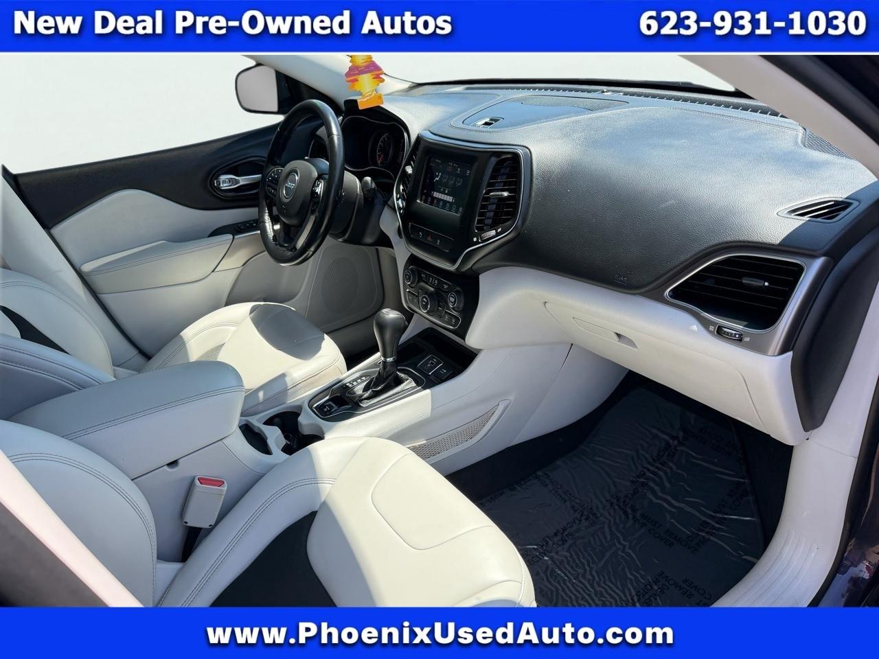 Jeep Cherokee Latitude Plus FWD 2021