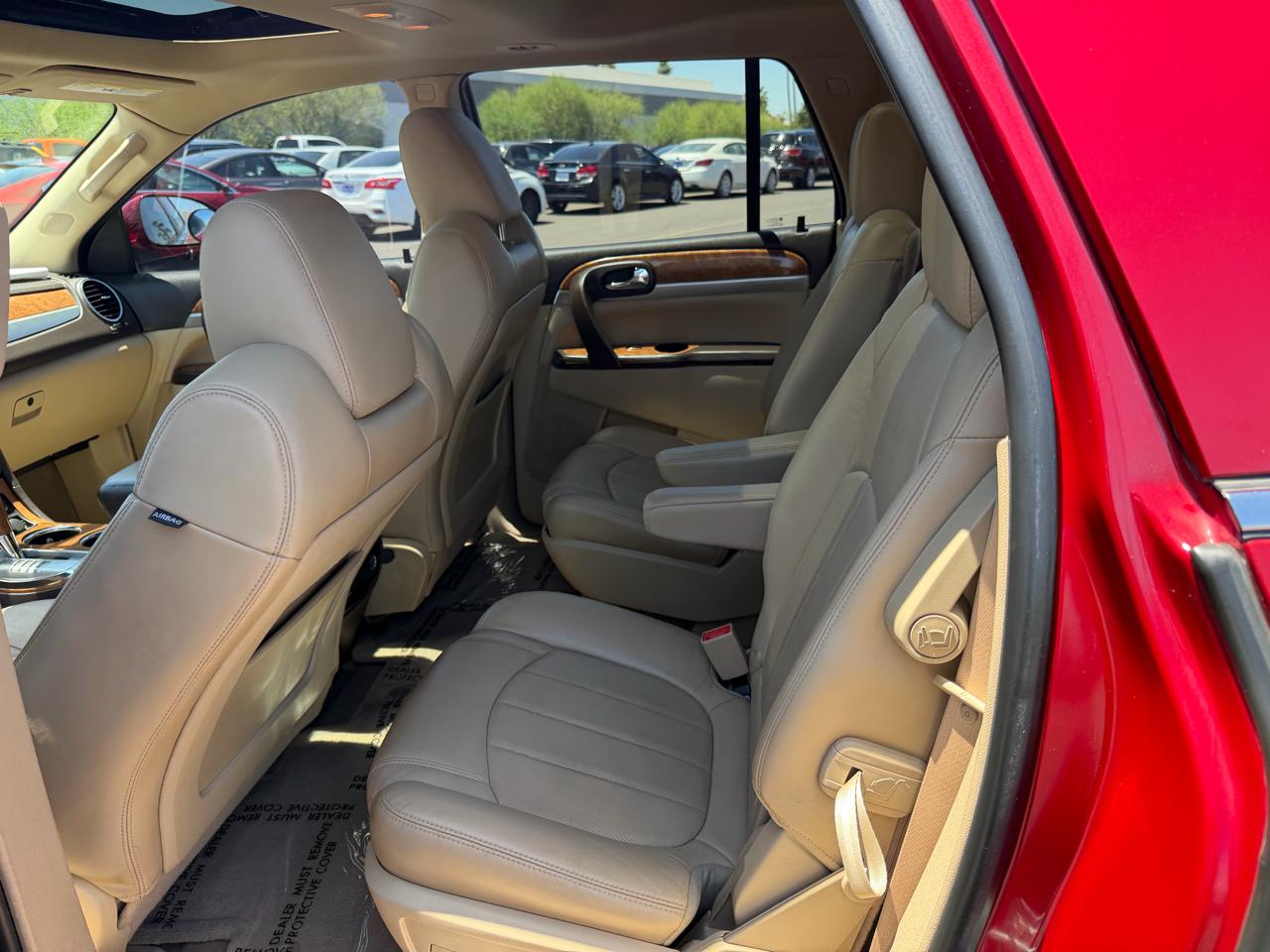 Buick Enclave Premium FWD 2012