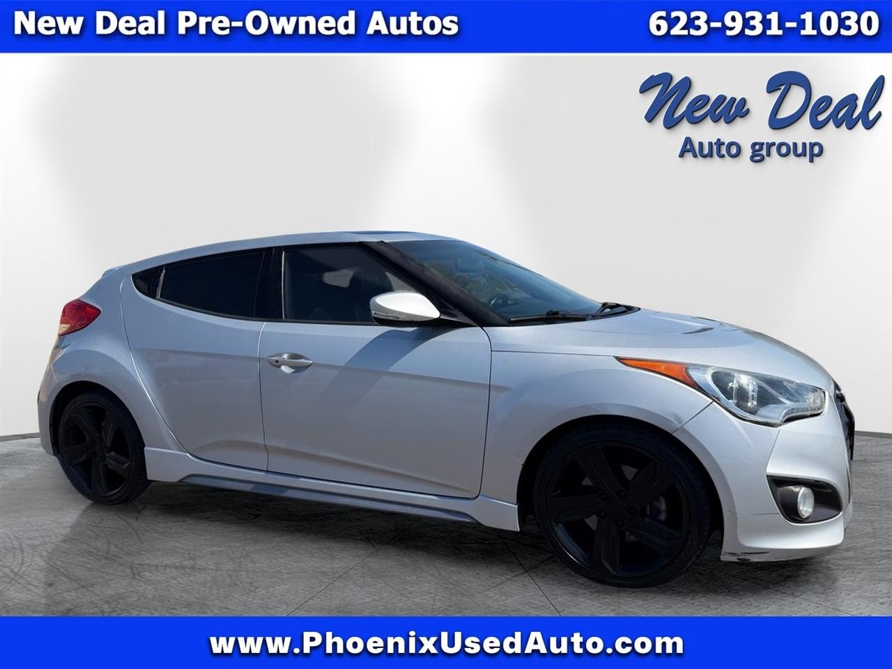 Hyundai Veloster Base 2013