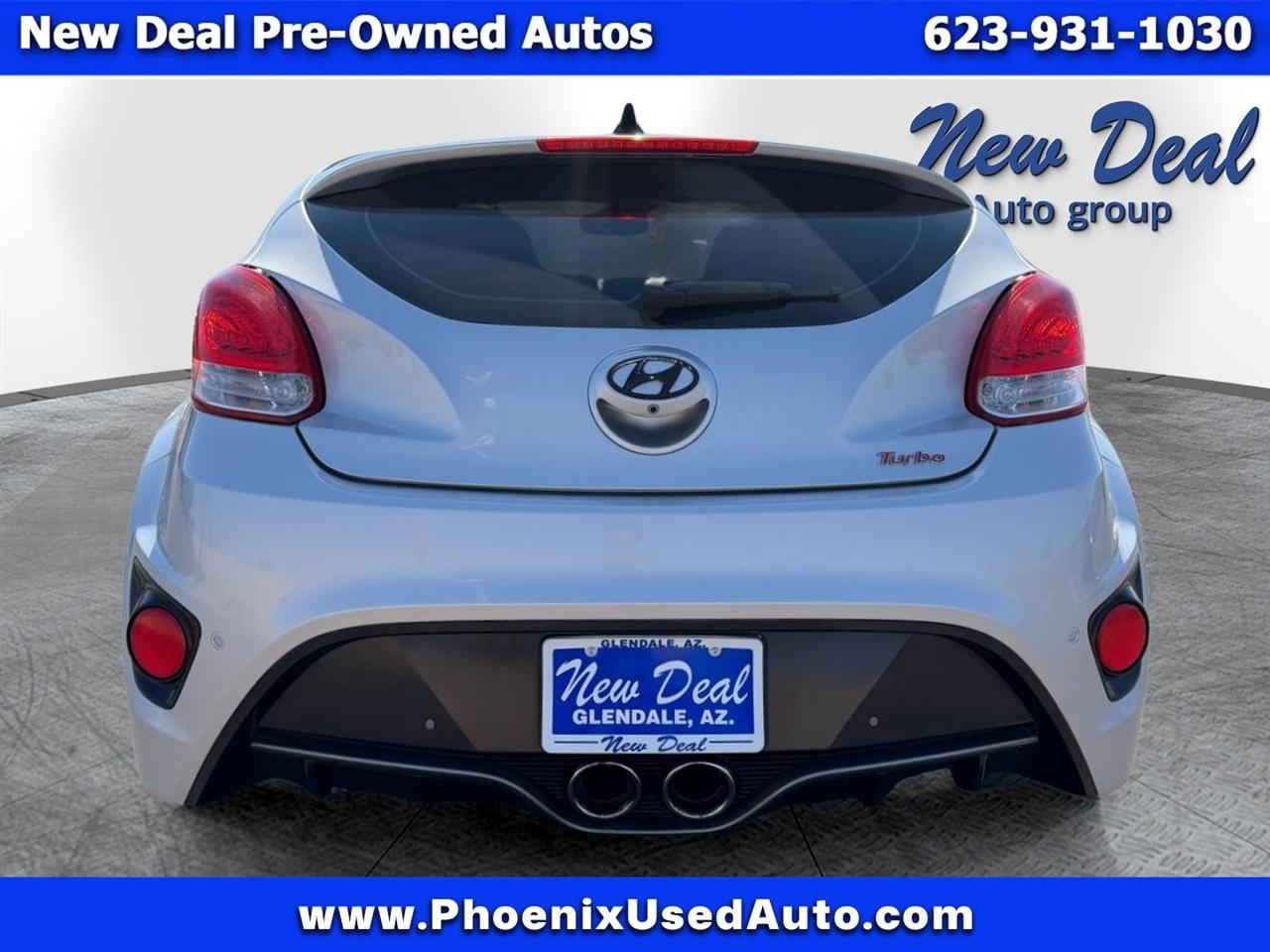 Hyundai Veloster Base 2013