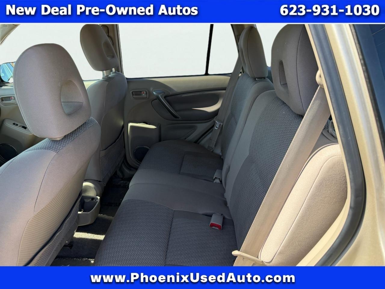 Toyota RAV4 2WD 2005