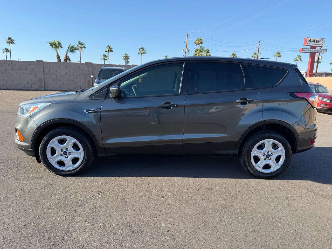 Ford Escape S FWD 2017