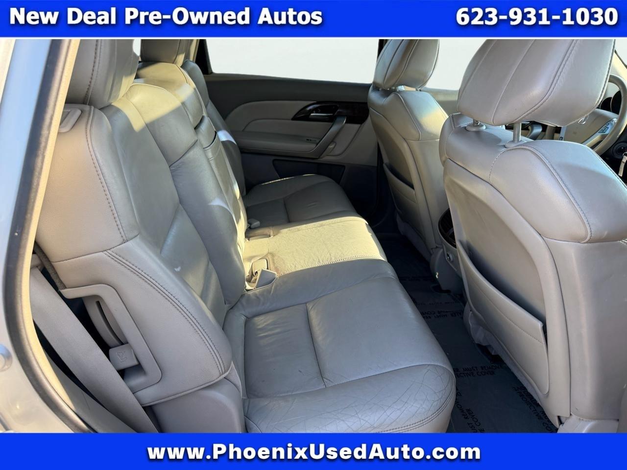 Acura MDX 6-Spd AT w/Tech Package 2011