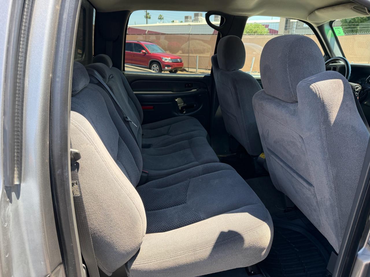 Chevrolet Silverado 1500 1LT Crew Cab 2WD 2006