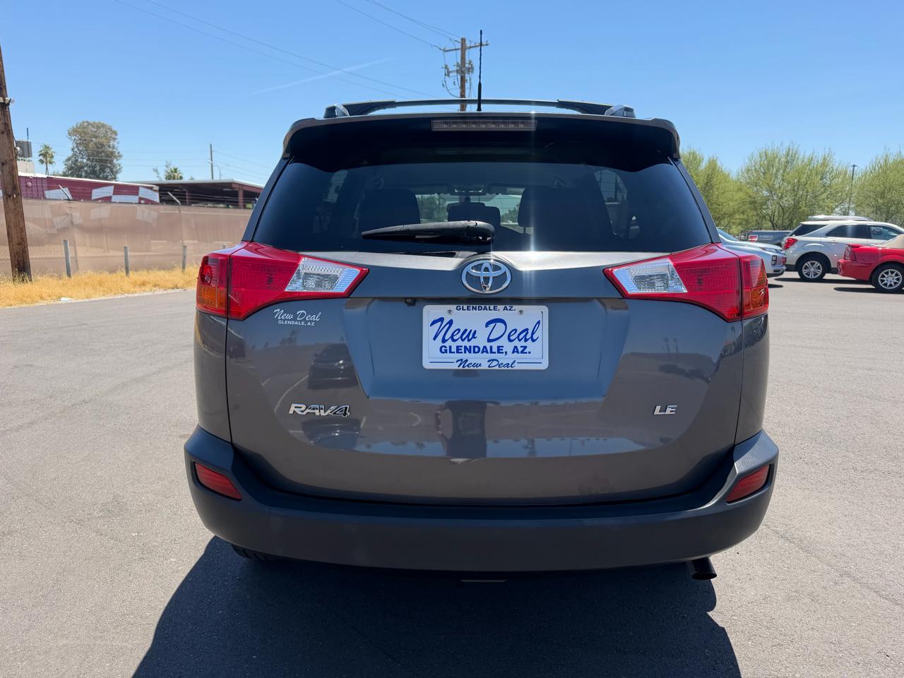 Toyota RAV4 LE FWD 2014