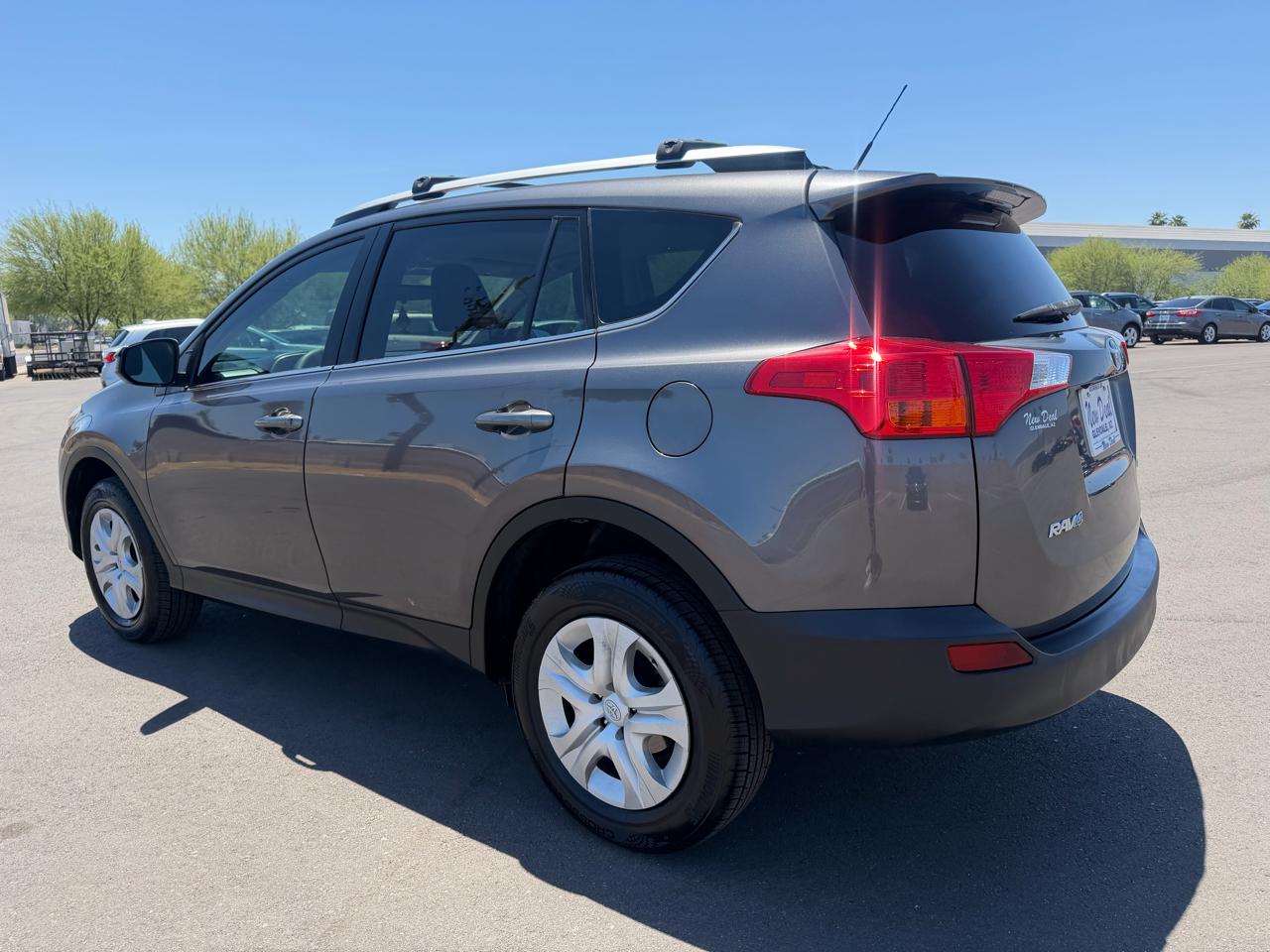 Toyota RAV4 LE FWD 2014