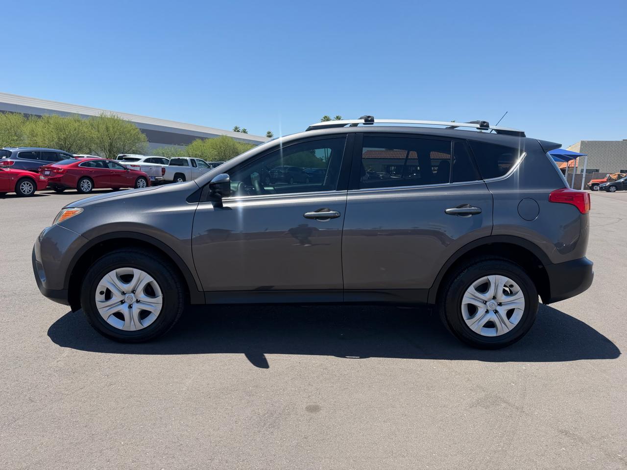 Toyota RAV4 LE FWD 2014