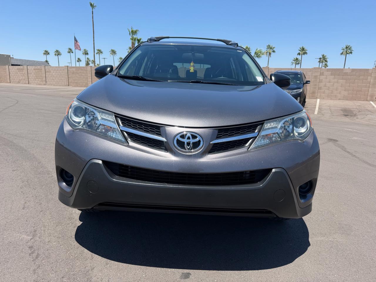 Toyota RAV4 LE FWD 2014