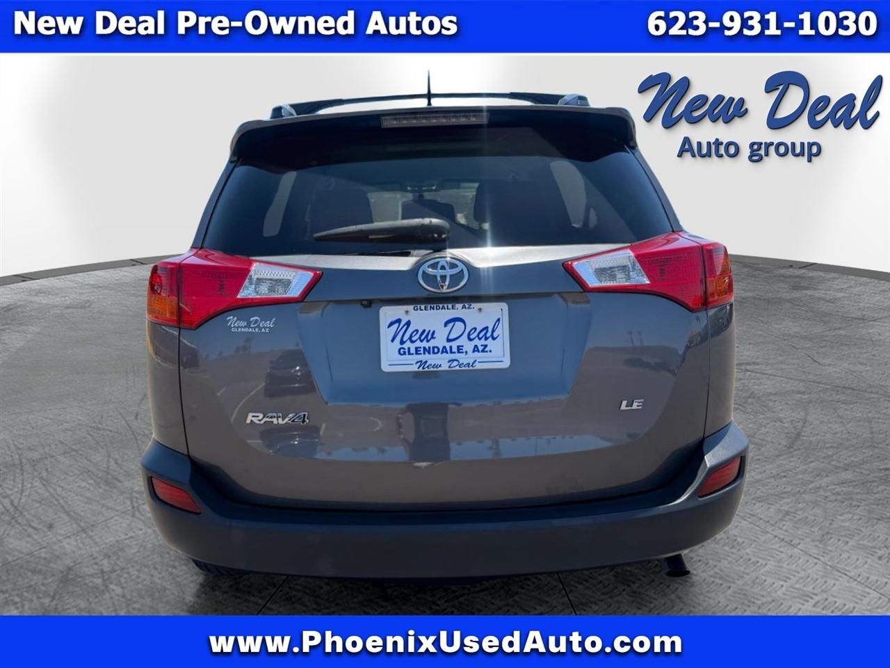 Toyota RAV4 LE FWD 2014