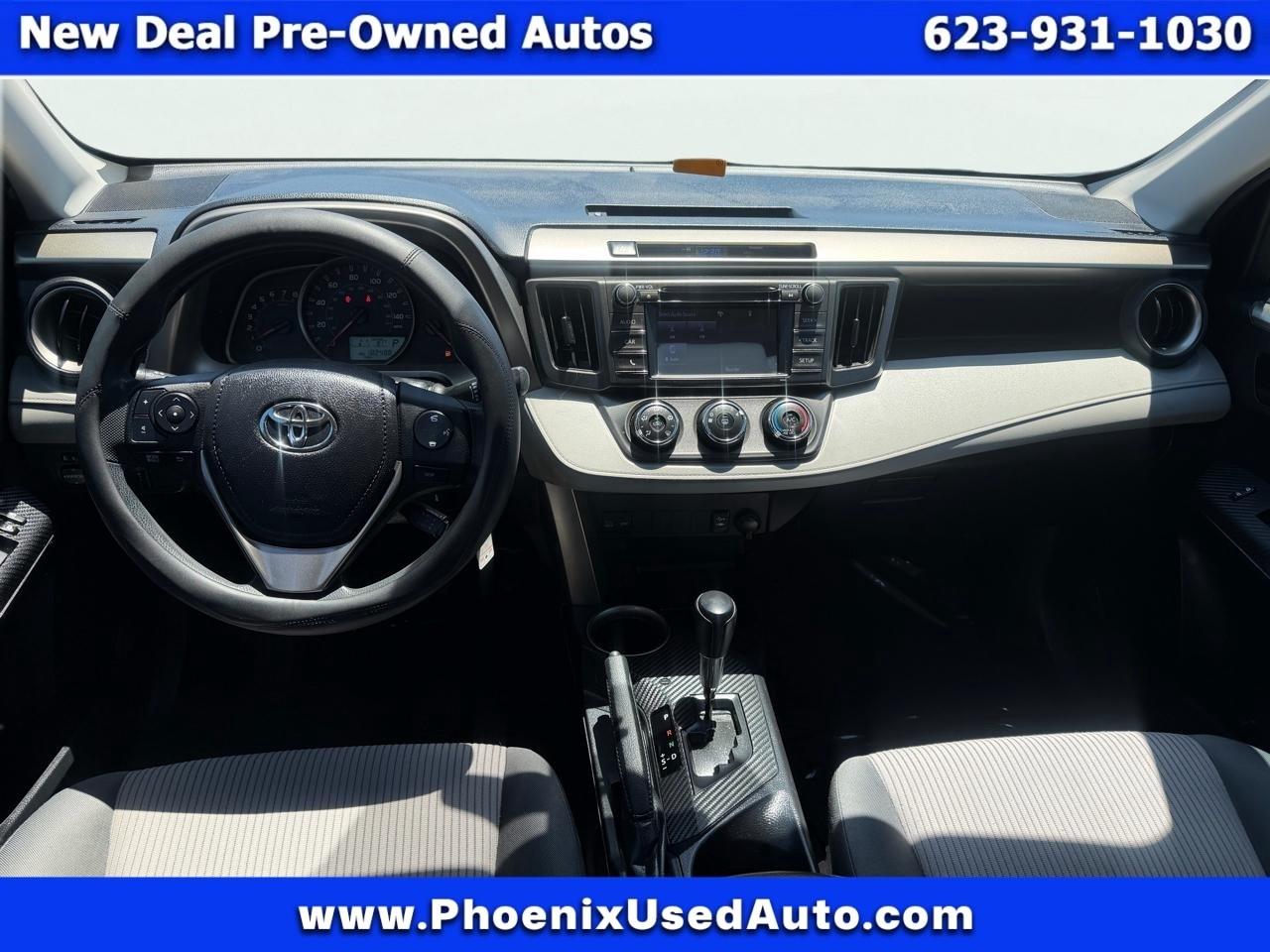 Toyota RAV4 LE FWD 2014