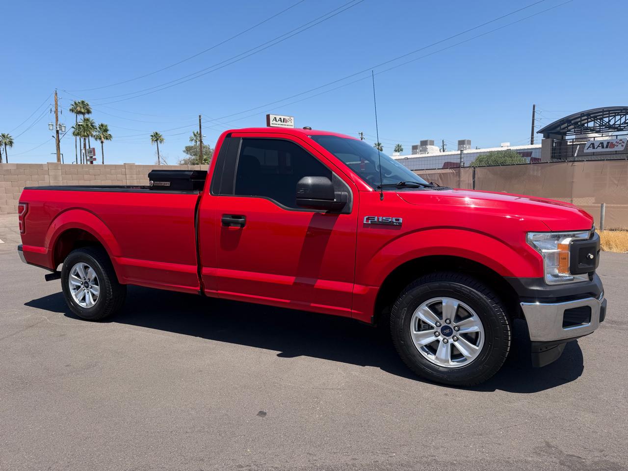 Ford F-150 2WD Reg Cab 145" XL 2018