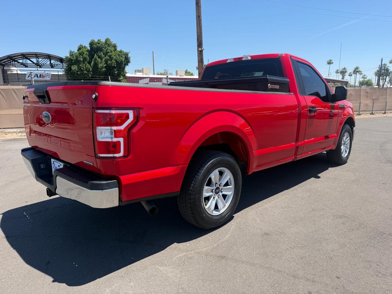 Ford F-150 2WD Reg Cab 145" XL 2018