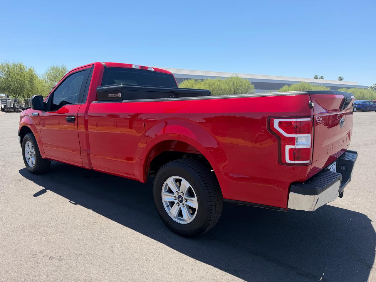 Ford F-150 2WD Reg Cab 145" XL 2018