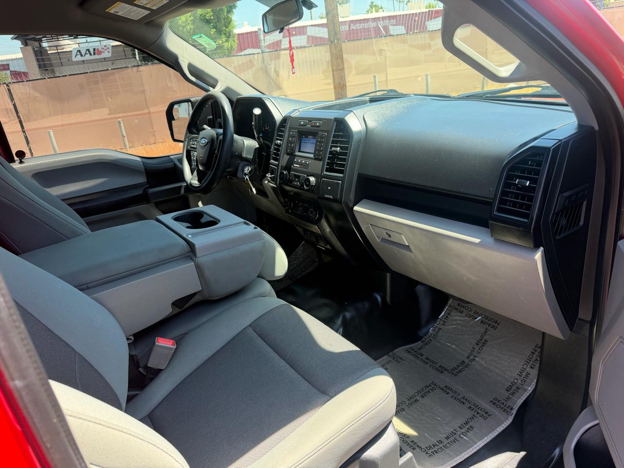 Ford F-150 2WD Reg Cab 145" XL 2018