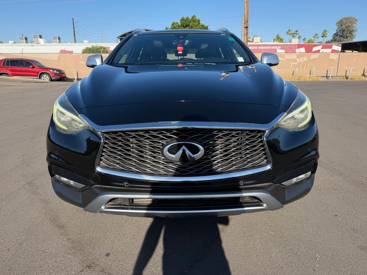 Infiniti QX30 Luxury AWD 2018