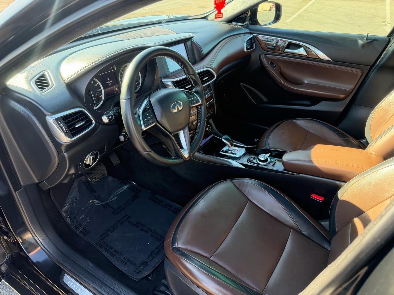 Infiniti QX30 Luxury AWD 2018