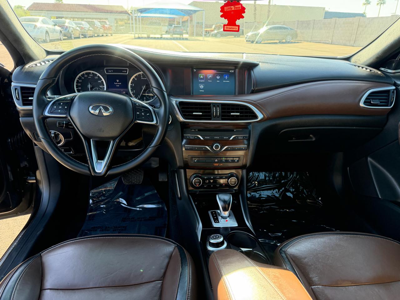 Infiniti QX30 Luxury AWD 2018