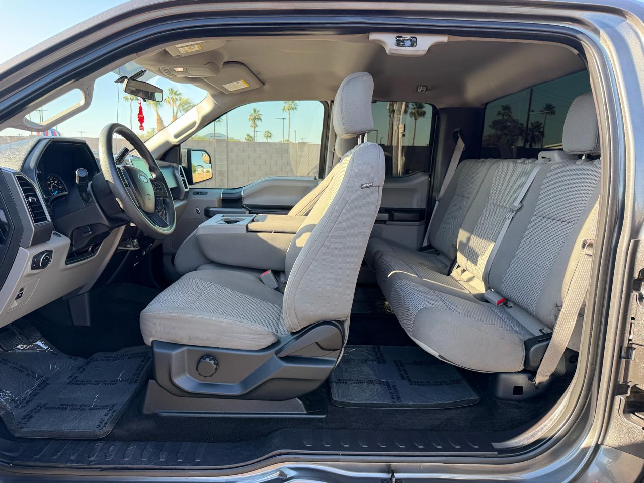 Ford F-150 2WD SuperCab 145" XL 2017