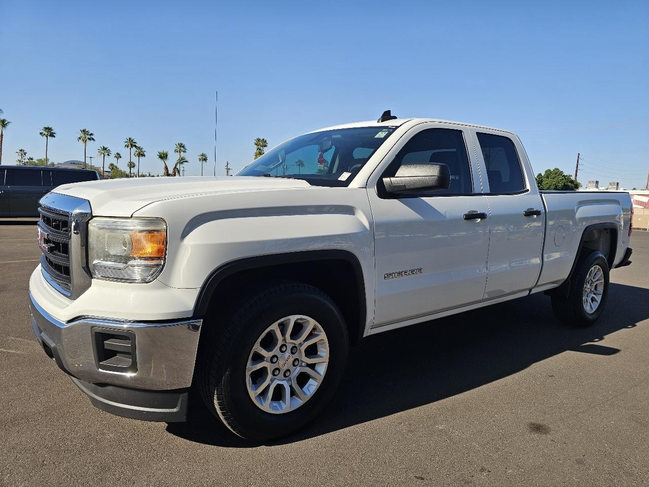GMC Sierra 1500 Base Double Cab 2WD 2015