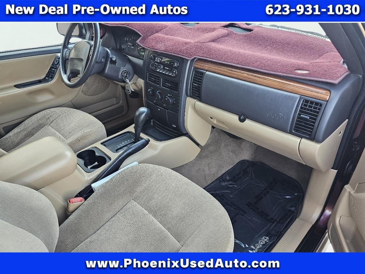 Jeep Grand Cherokee Laredo 2WD 1999