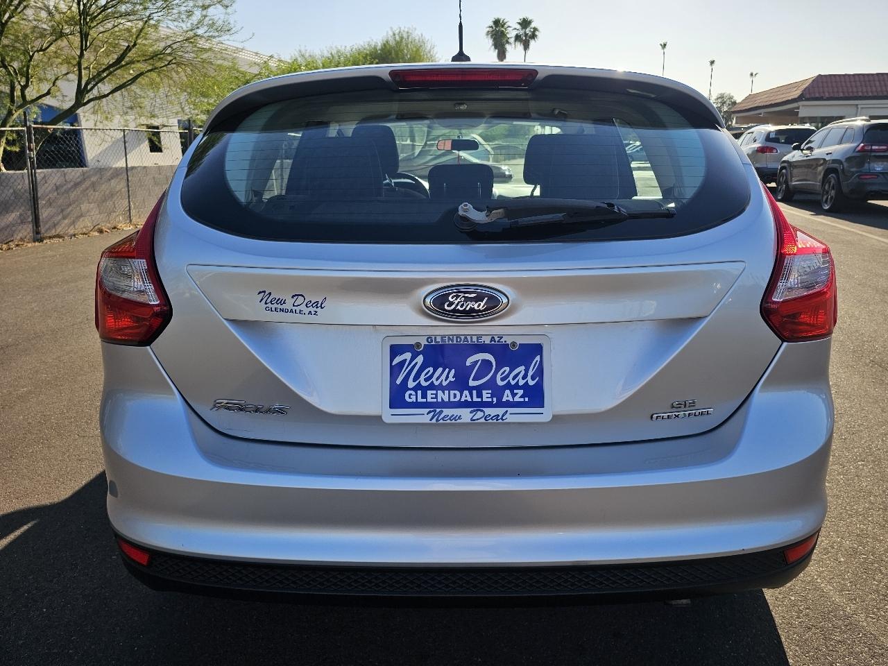 Ford Focus SE 2012