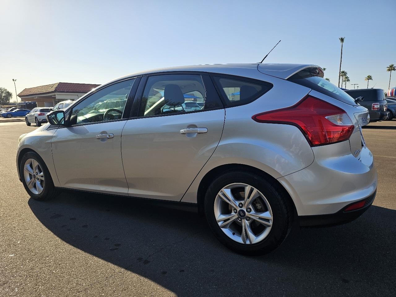 Ford Focus SE 2012