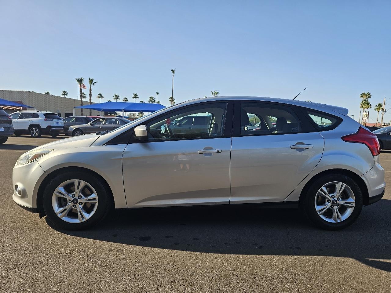 Ford Focus SE 2012