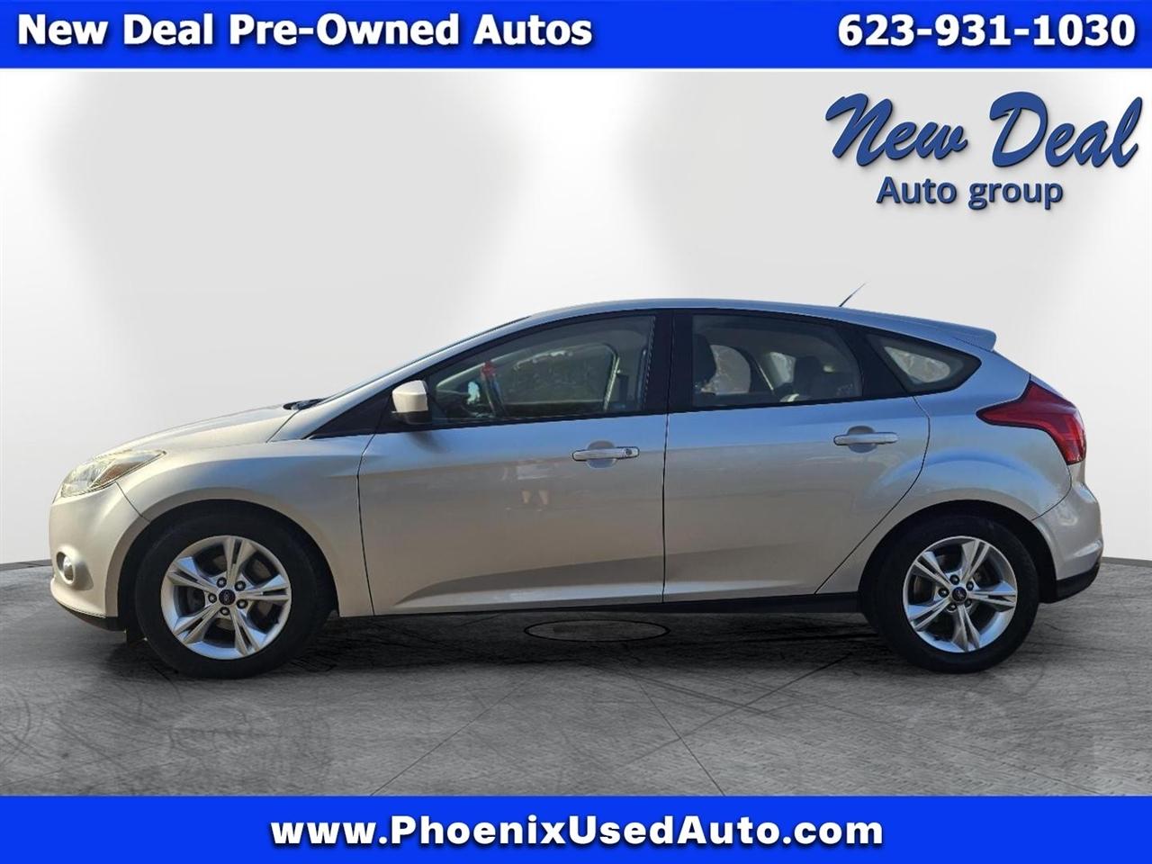 Ford Focus SE 2012