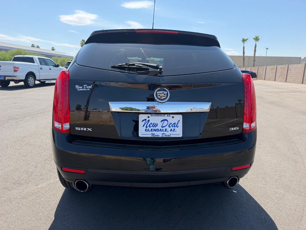 Cadillac SRX Standard FWD 2016