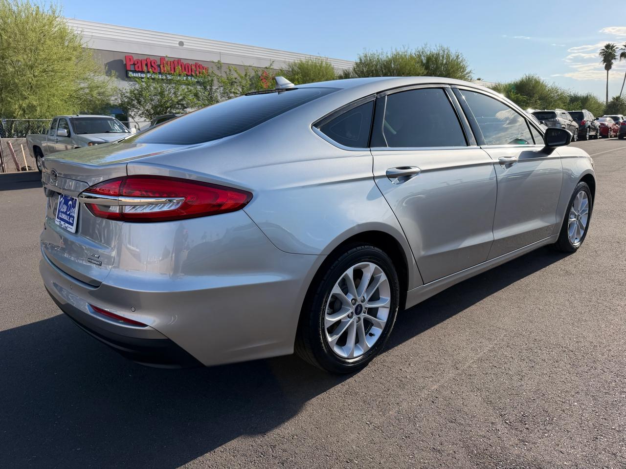 Ford Fusion Hybrid SE 2020