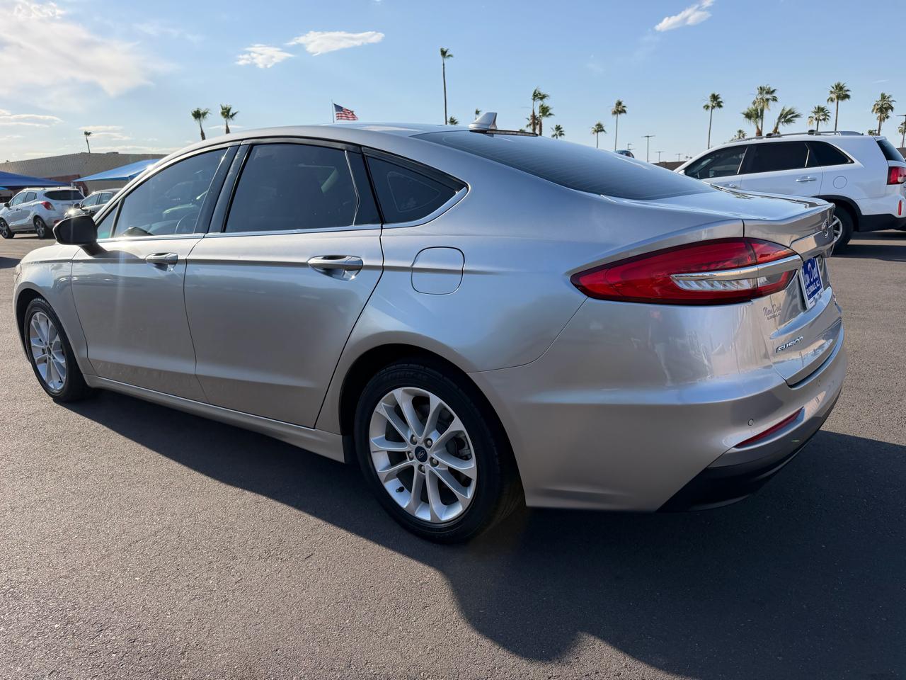 Ford Fusion Hybrid SE 2020
