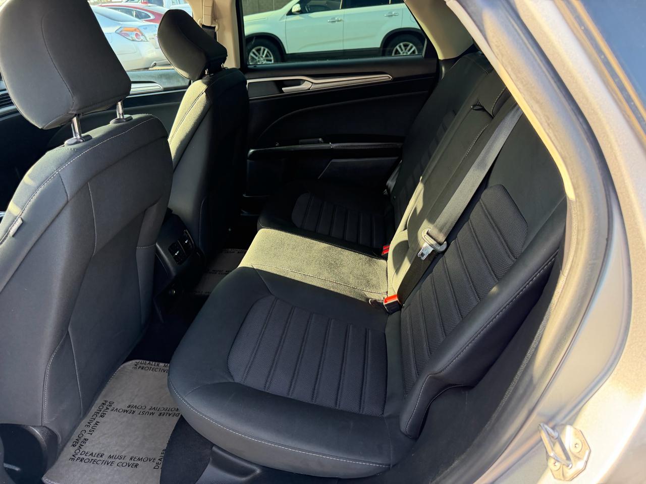 Ford Fusion Hybrid SE 2020