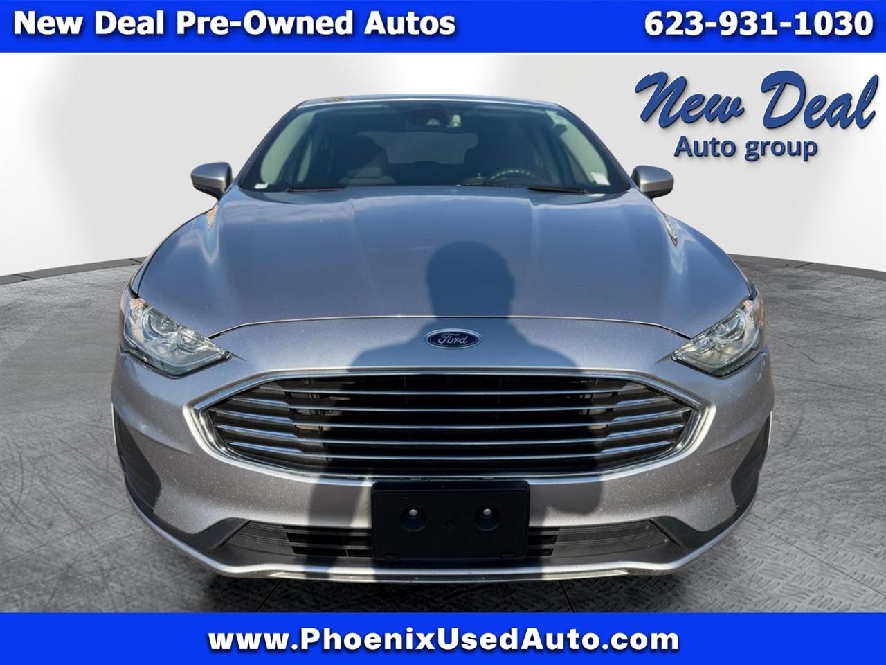 Ford Fusion Hybrid SE 2020