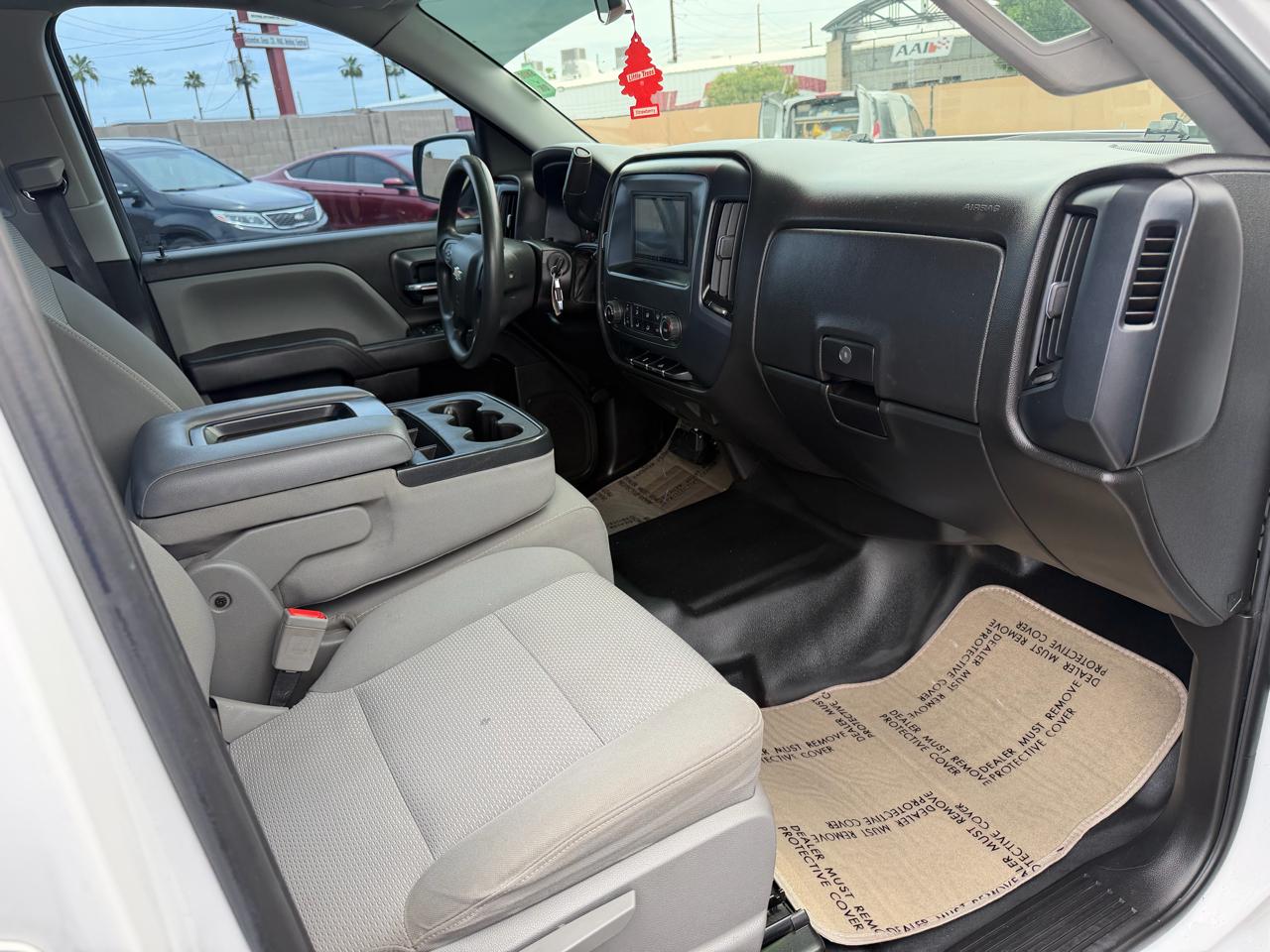 Chevrolet Silverado 1500 2WD Crew Cab 143.5" Work Truck w/1WT 2017
