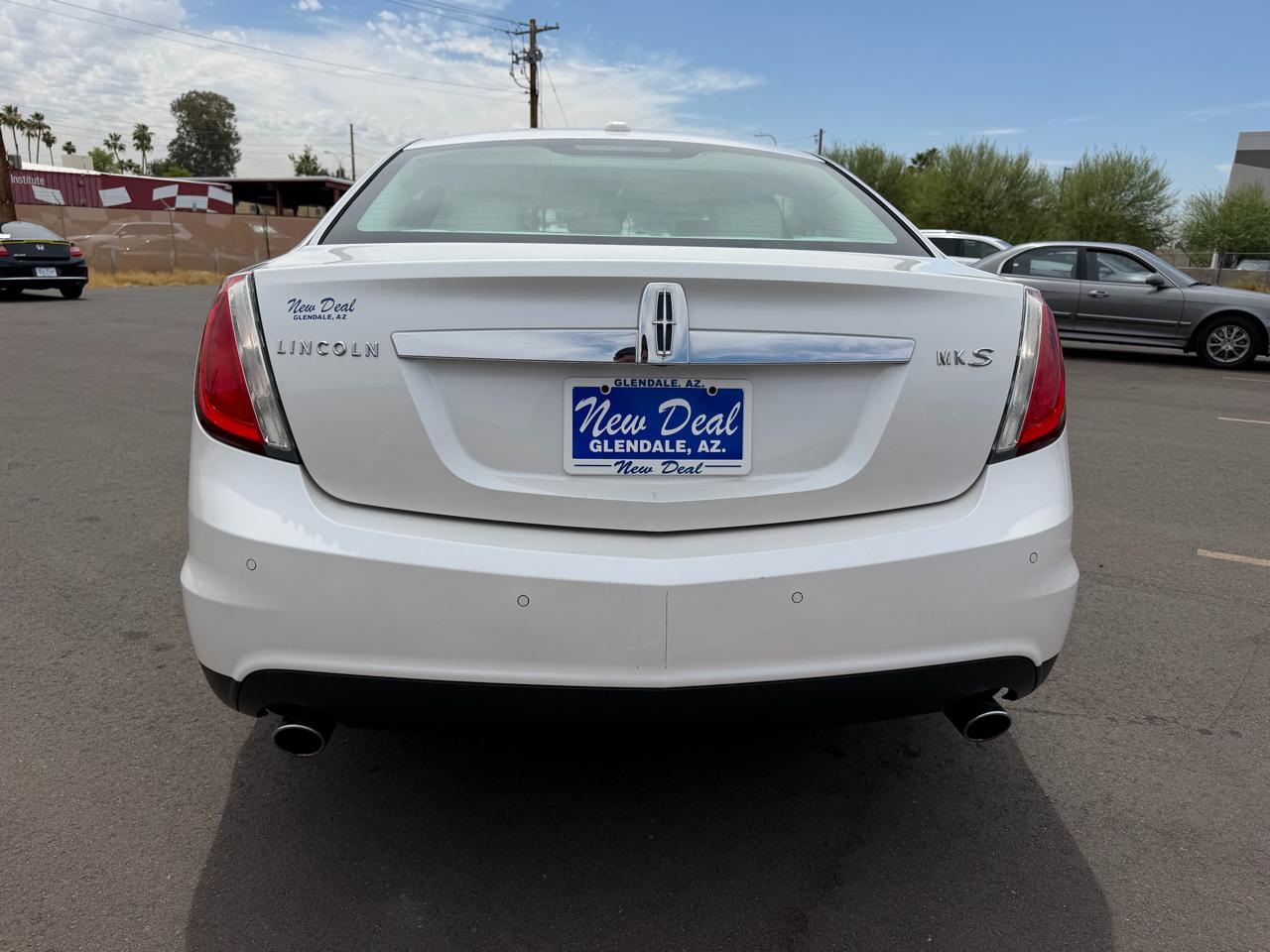Lincoln MKS 3.7L FWD 2010