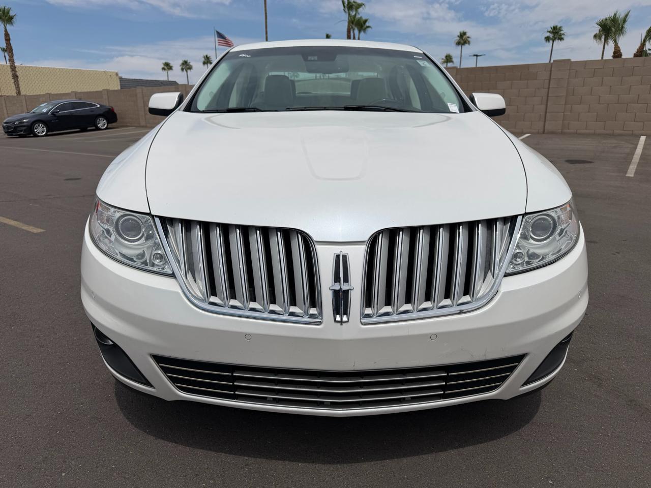 Lincoln MKS 3.7L FWD 2010