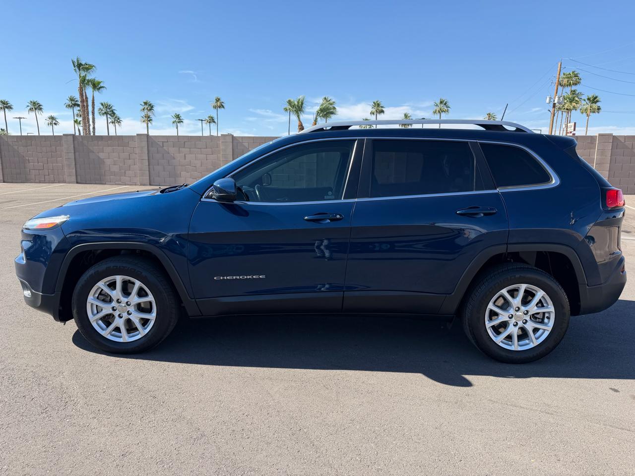 Jeep Cherokee Latitude Plus FWD 2018