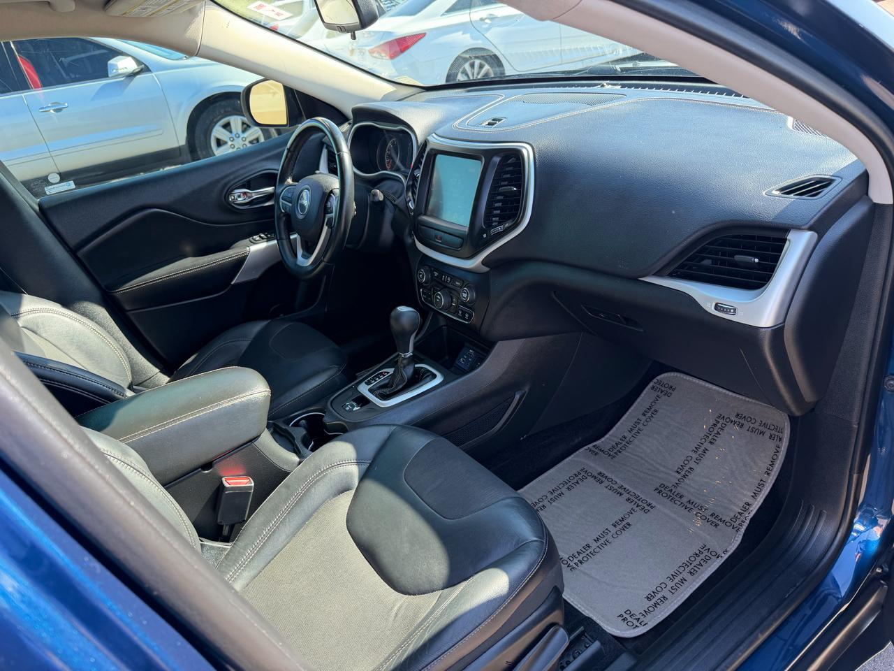 Jeep Cherokee Latitude Plus FWD 2018