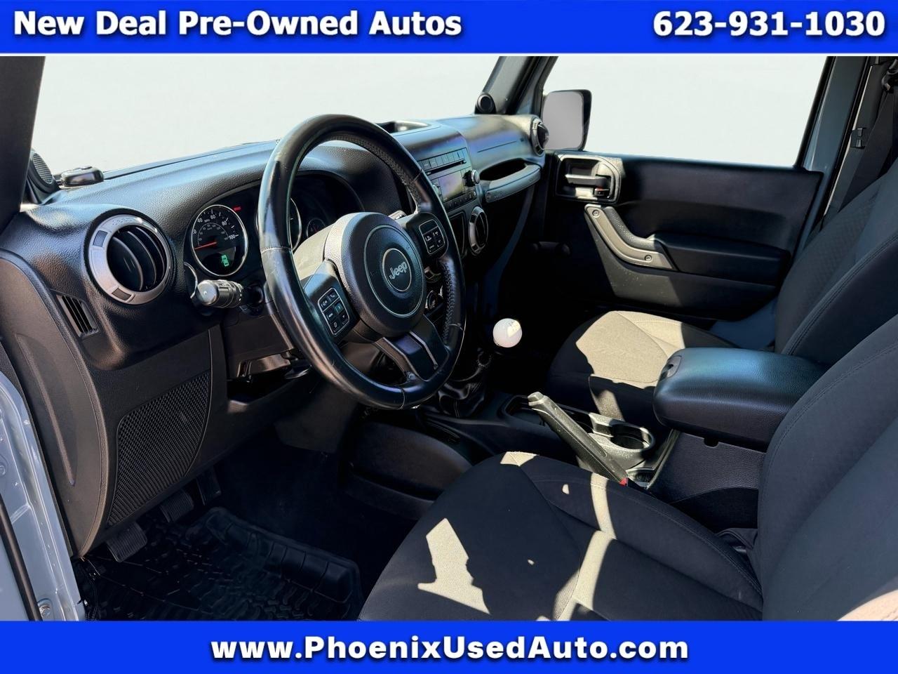 Jeep Wrangler Sport 4WD 2014