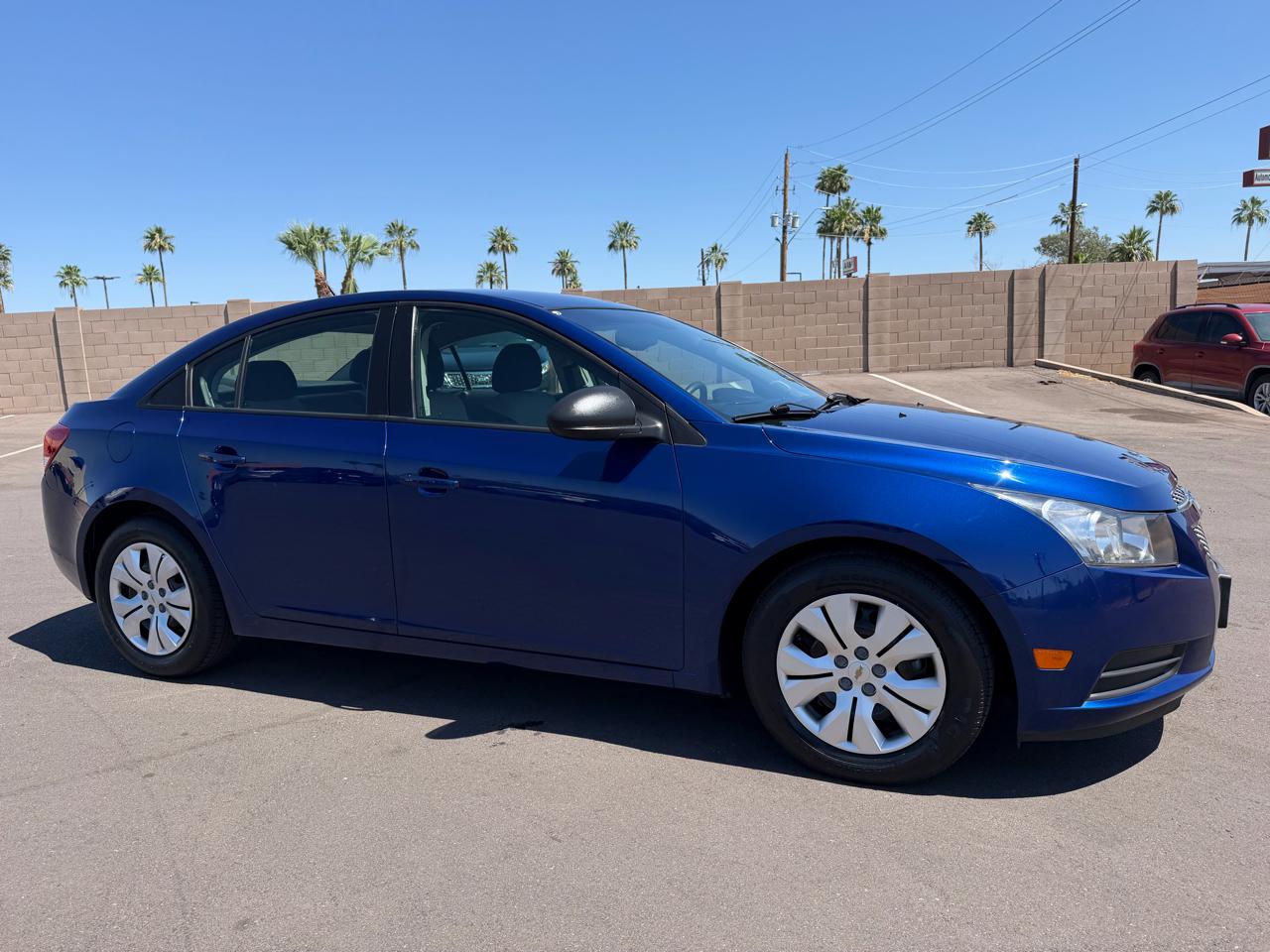 Chevrolet Cruze LS Auto 2013