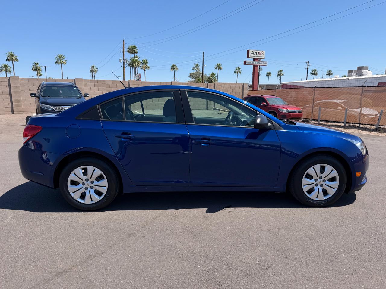 Chevrolet Cruze LS Auto 2013