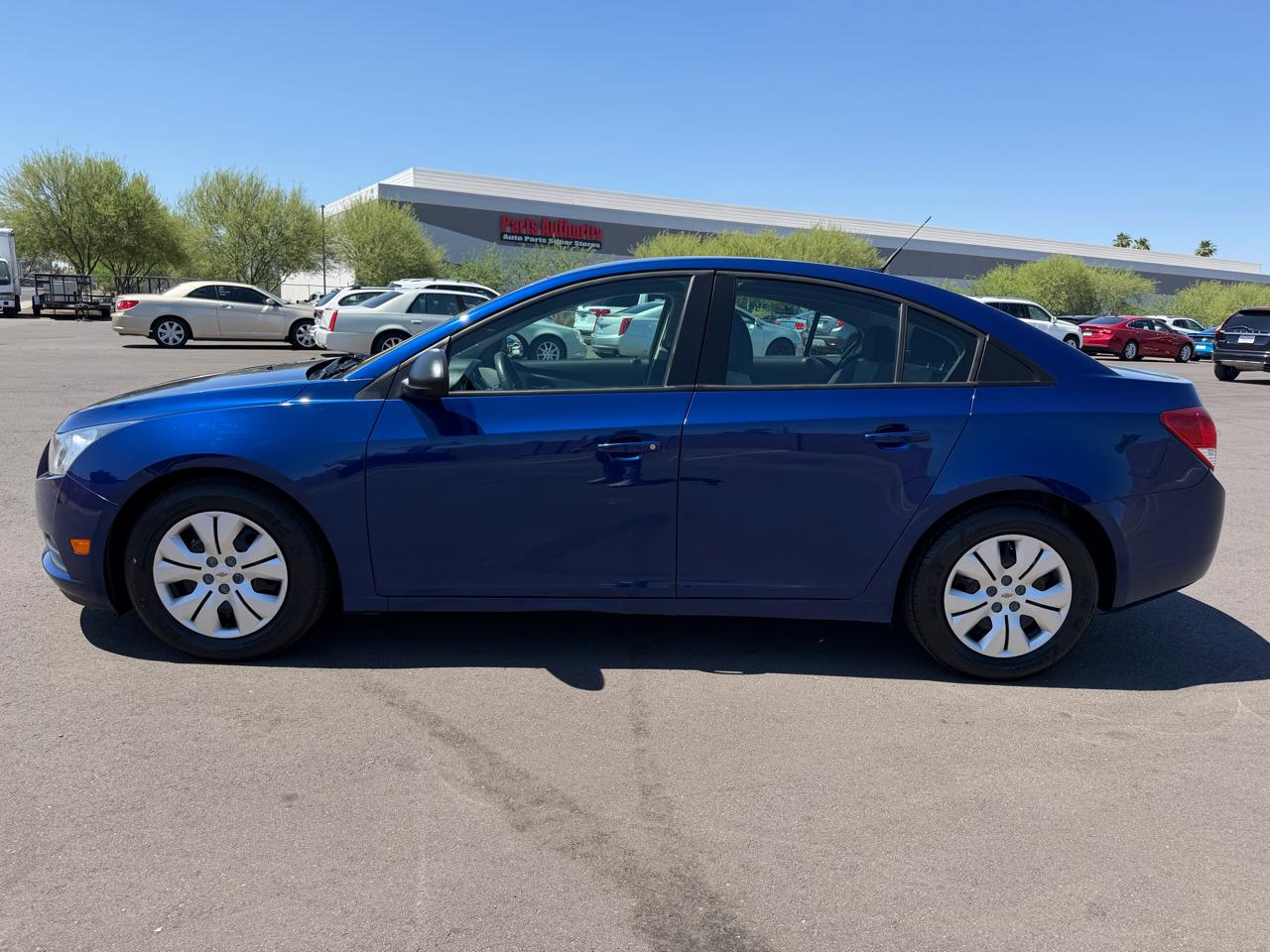Chevrolet Cruze LS Auto 2013
