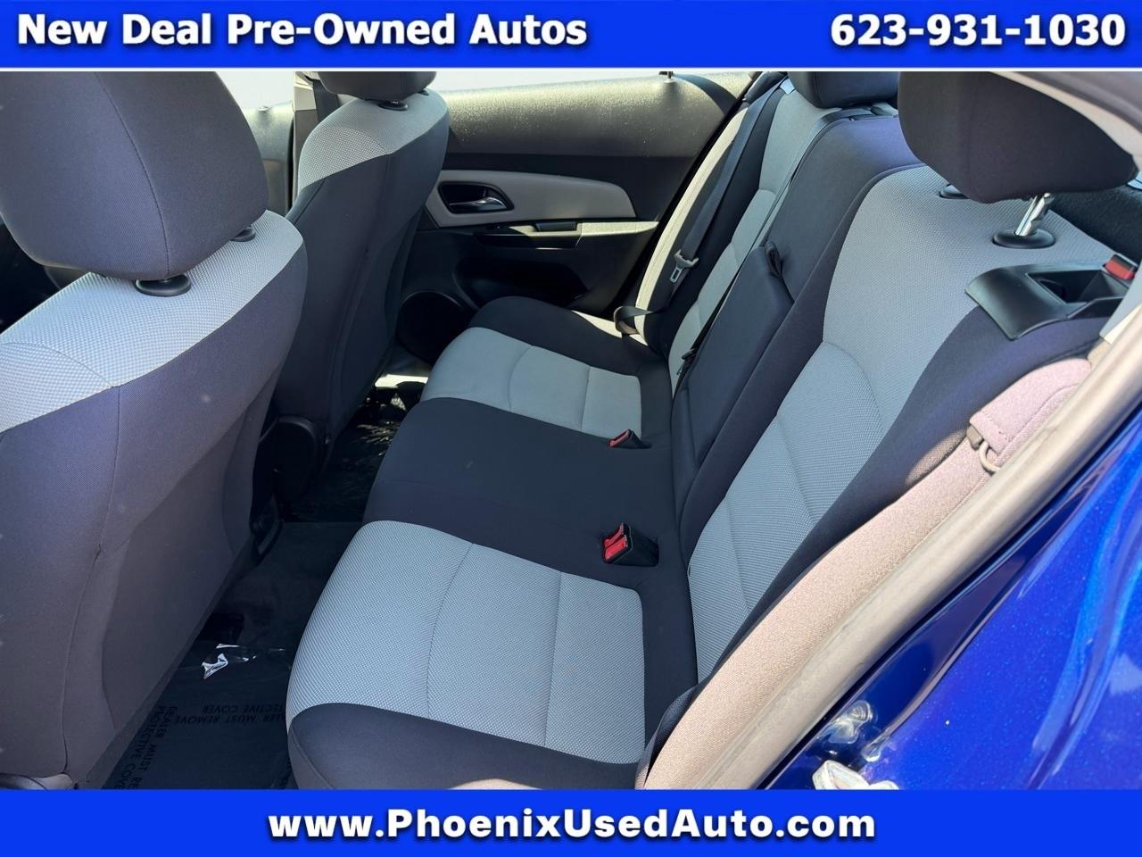 Chevrolet Cruze LS Auto 2013