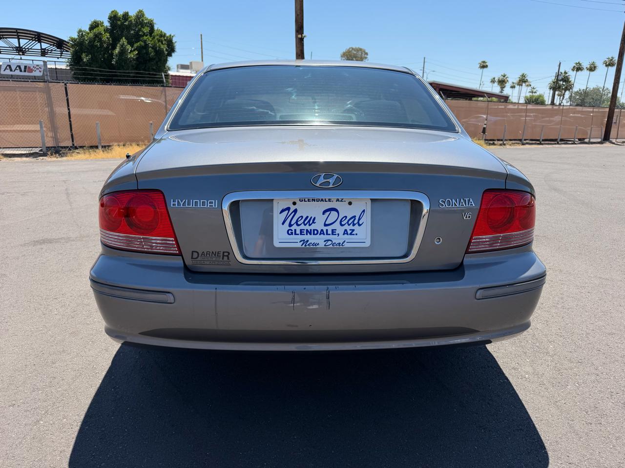 Hyundai Sonata Base 2004