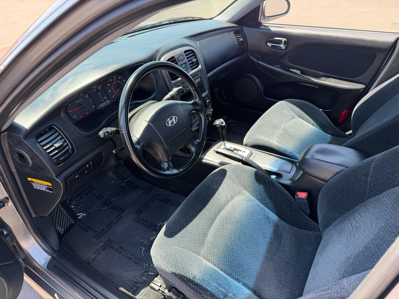 Hyundai Sonata Base 2004