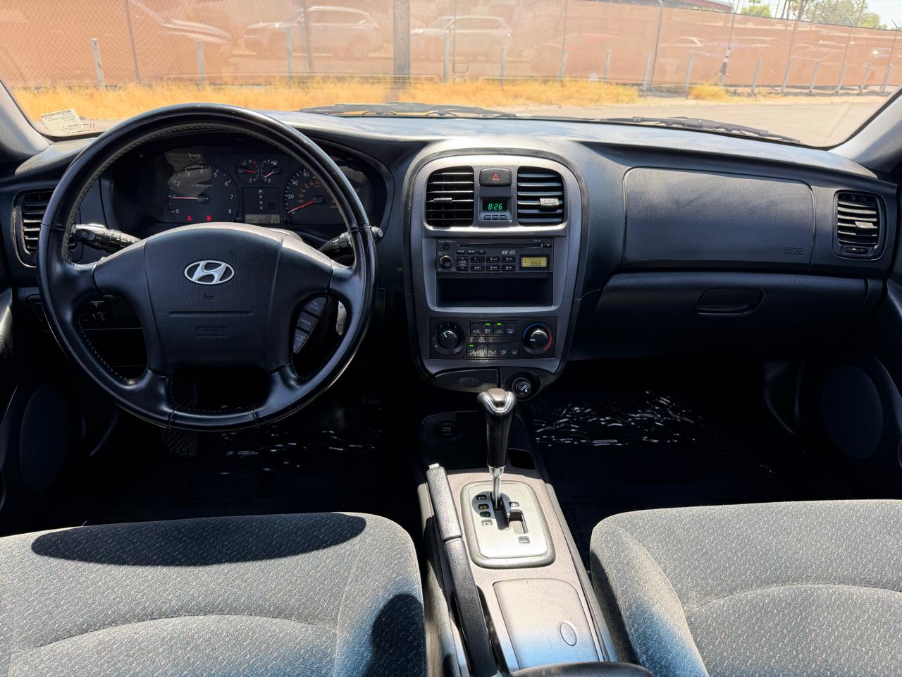 Hyundai Sonata Base 2004