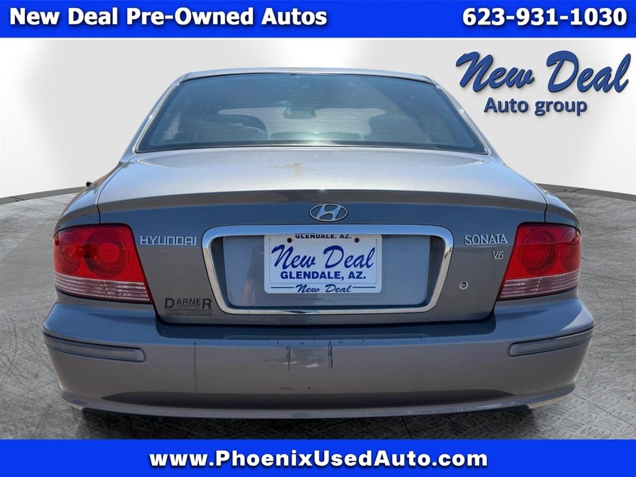 Hyundai Sonata Base 2004