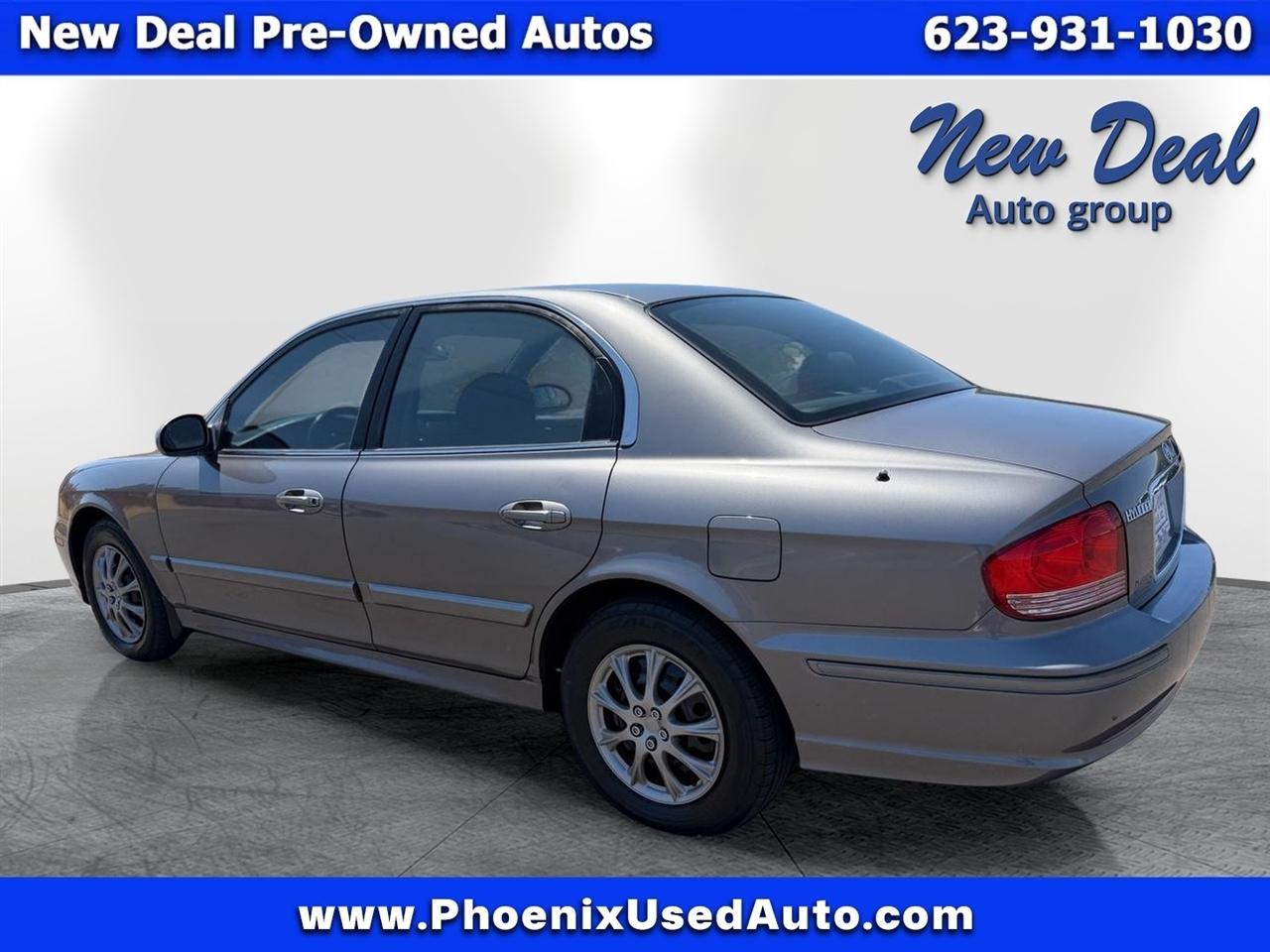 Hyundai Sonata Base 2004
