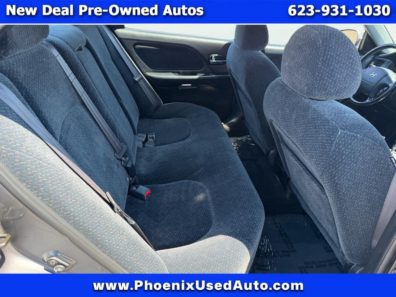 Hyundai Sonata Base 2004