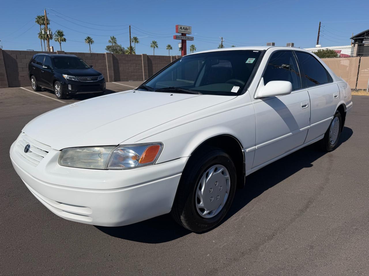 Toyota Camry CE 1999